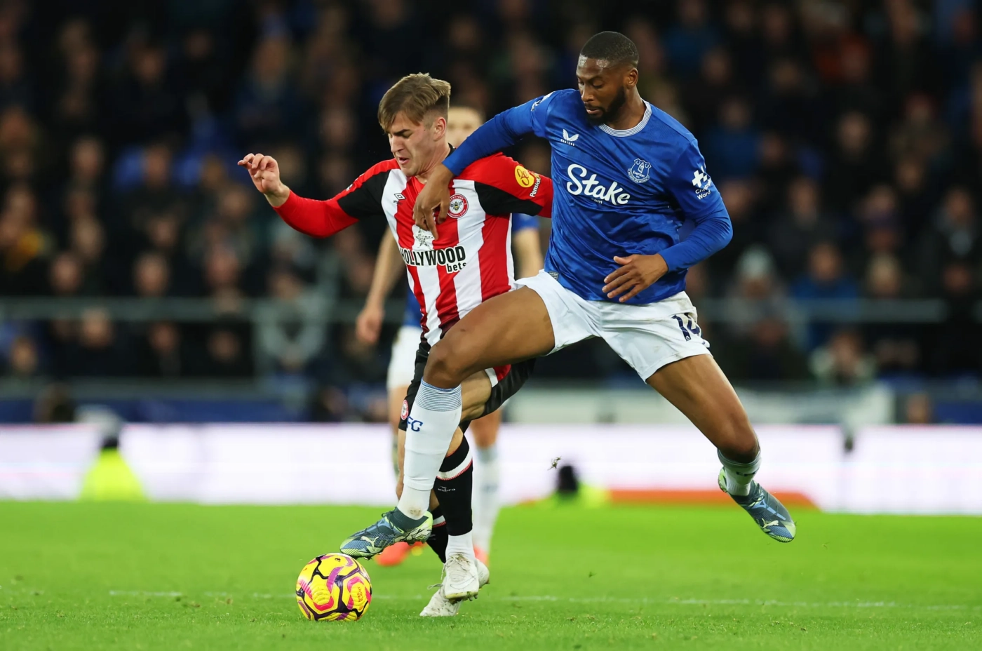 Soi kèo Brentford vs Everton - Vòng 32 Ngoại Hạng Anh